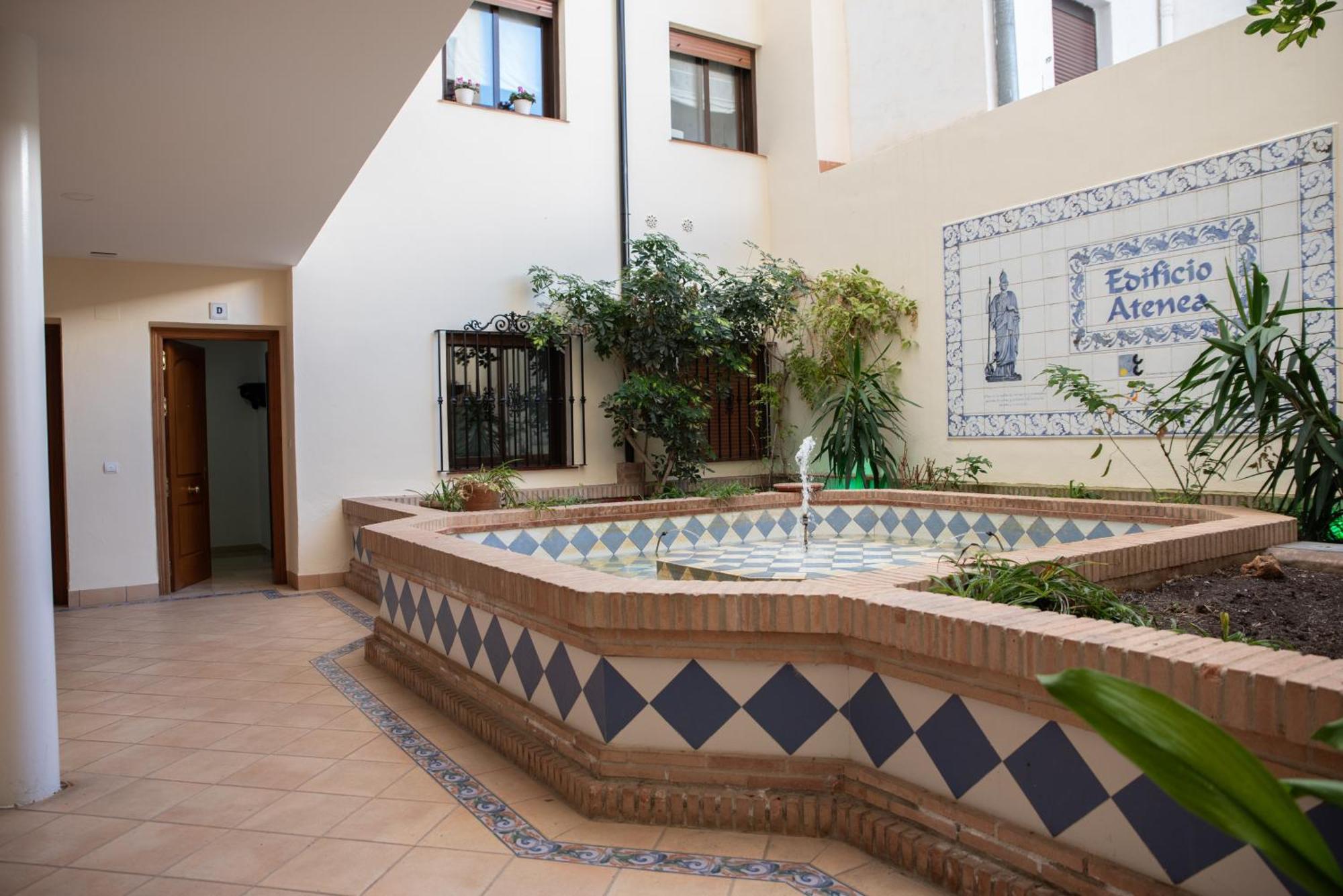 Apartamento Atenea Centro Con Garaje Gratuito Ronda Esterno foto
