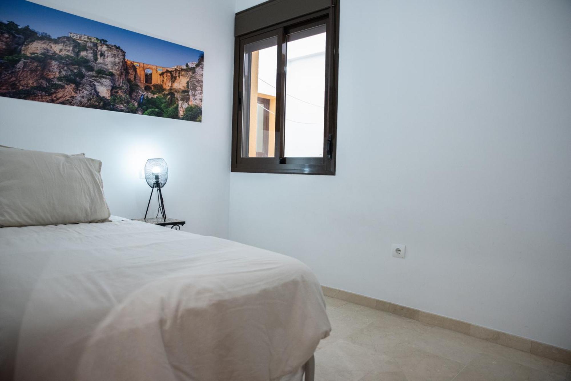 Apartamento Atenea Centro Con Garaje Gratuito Ronda Esterno foto